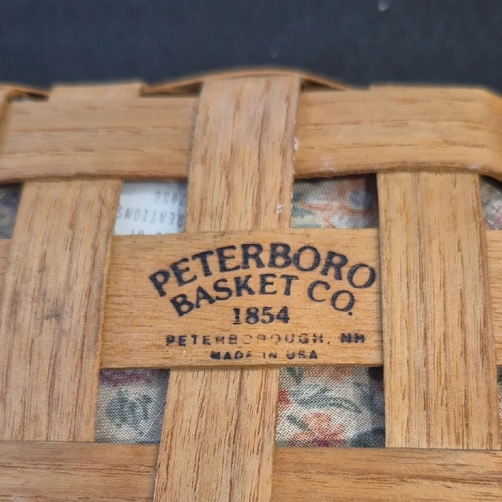 Peterboro Floral Heart Shaped Basket With Liner